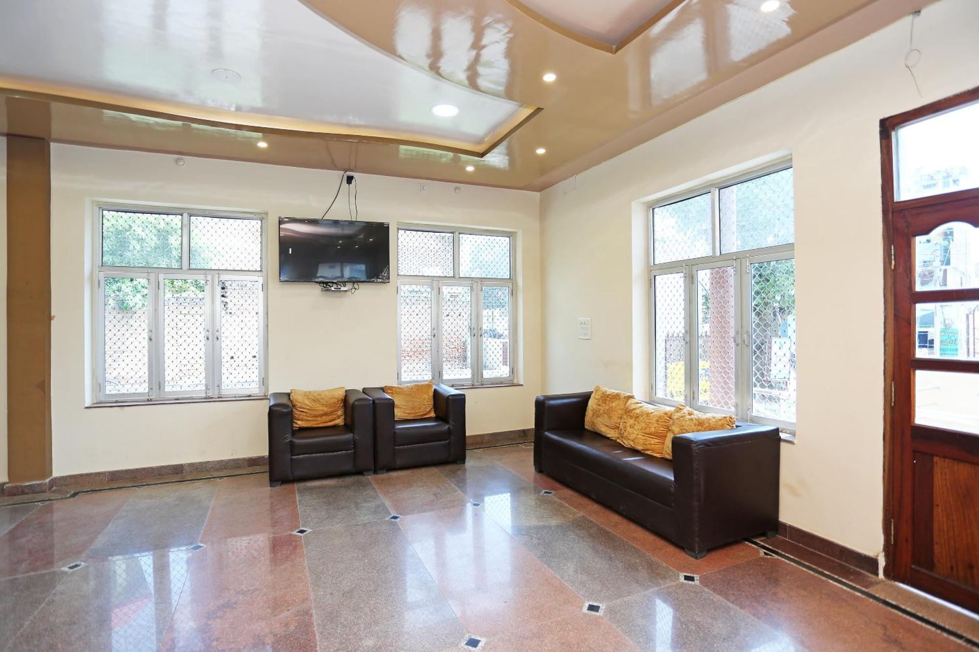 Collection O Sahani Guest House Rāmnagar 외부 사진